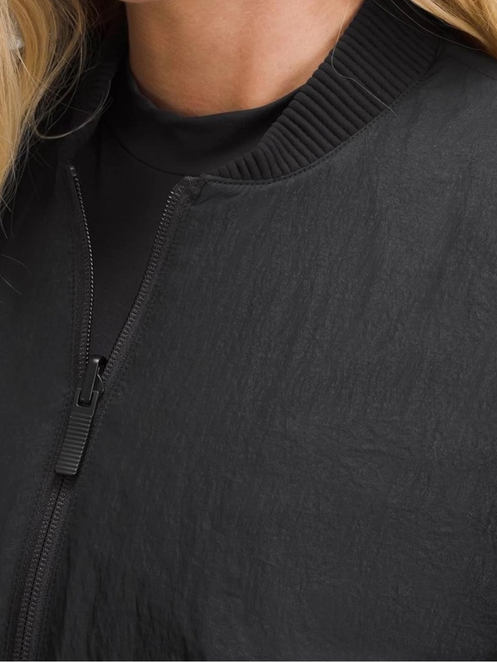 Lululemon Reversible Bomber Jacket - Insulated - Picture 4 of 10